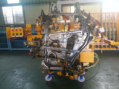 Door assembly line · Original equipment images 2